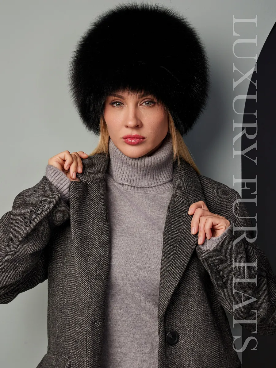 Шапка вязаная трикотажная с мехом песца