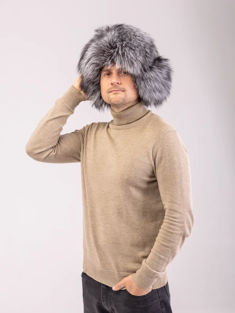 Шапка ушанка натуральная лиса